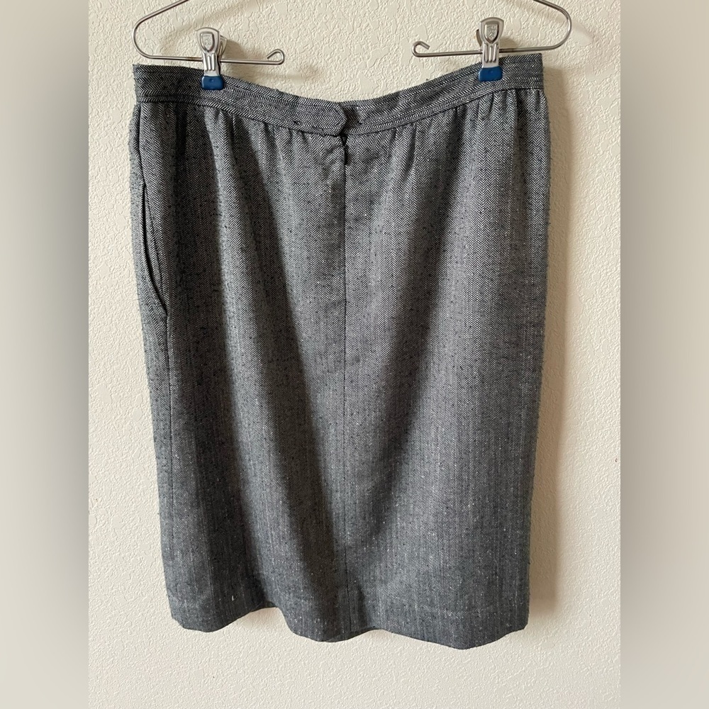Vintage tweed women’s skirt - Picture 3 of 6